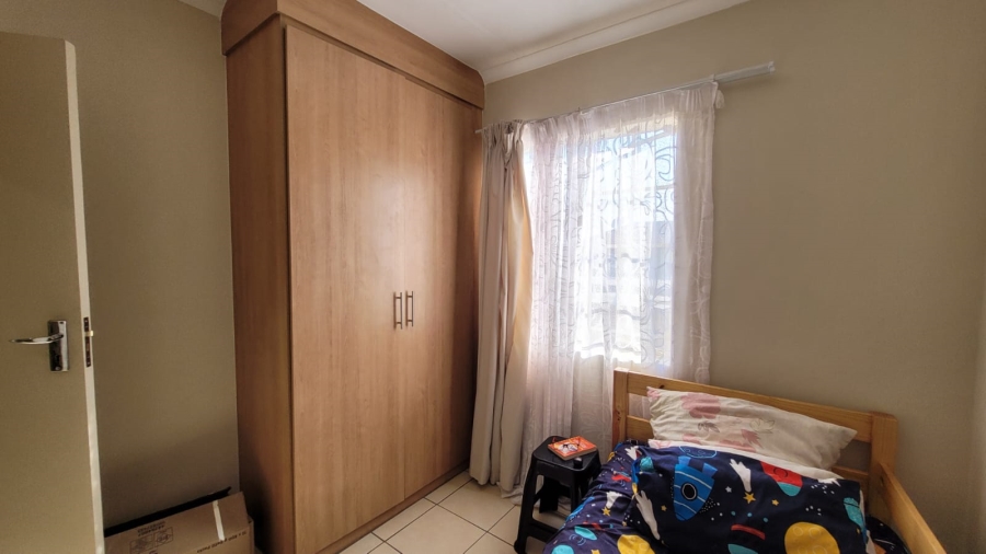 3 Bedroom Property for Sale in Annlin Gauteng