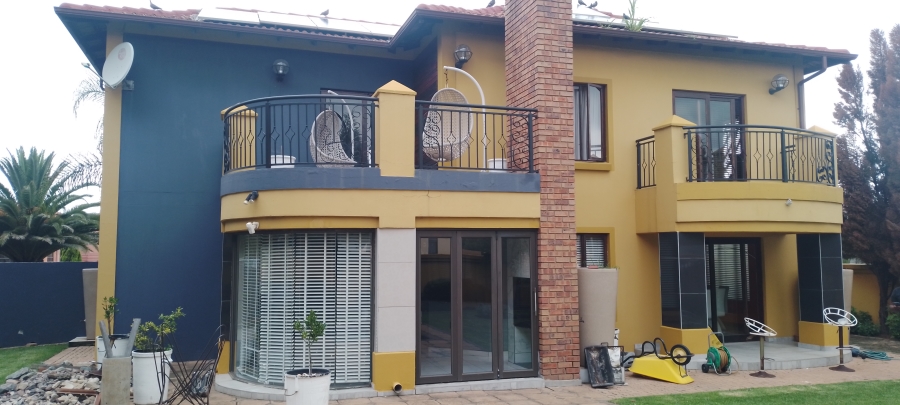 4 Bedroom Property for Sale in Helderwyk Gauteng