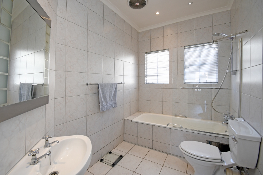 3 Bedroom Property for Sale in Houghton Estate Gauteng