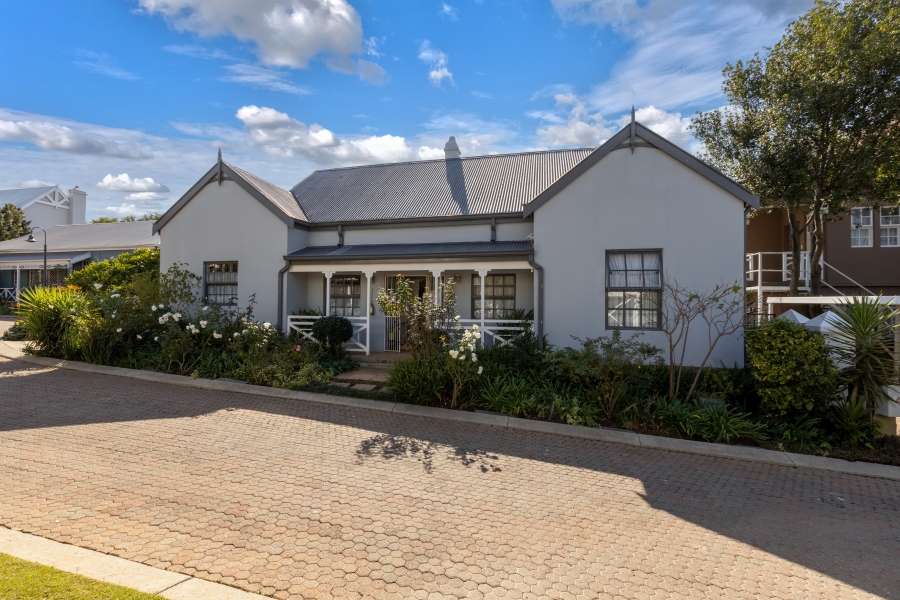 5 Bedroom Property for Sale in Lonehill Gauteng