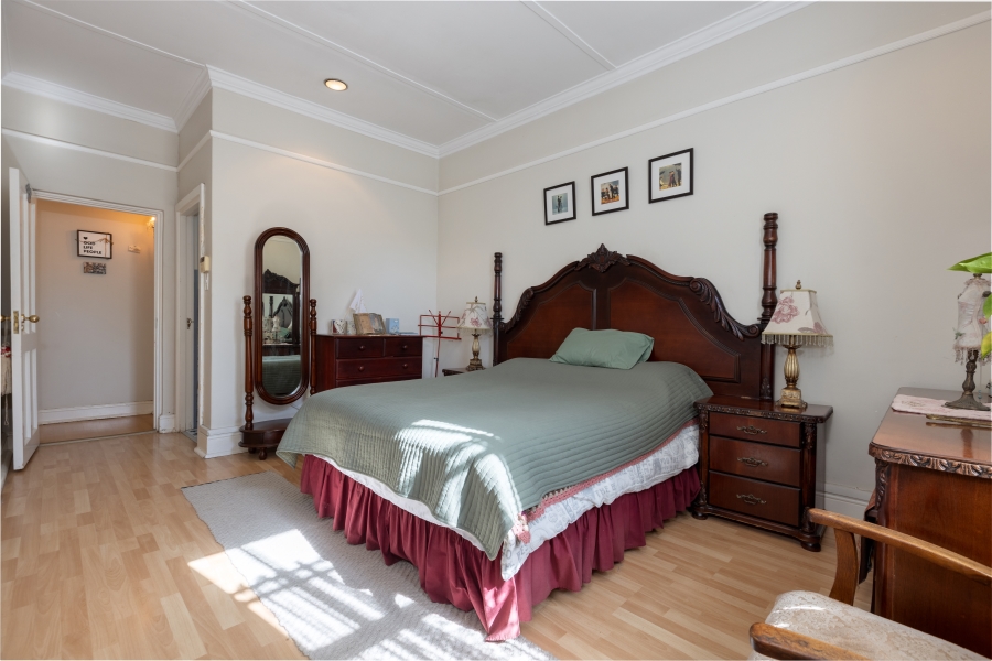 5 Bedroom Property for Sale in Lonehill Gauteng