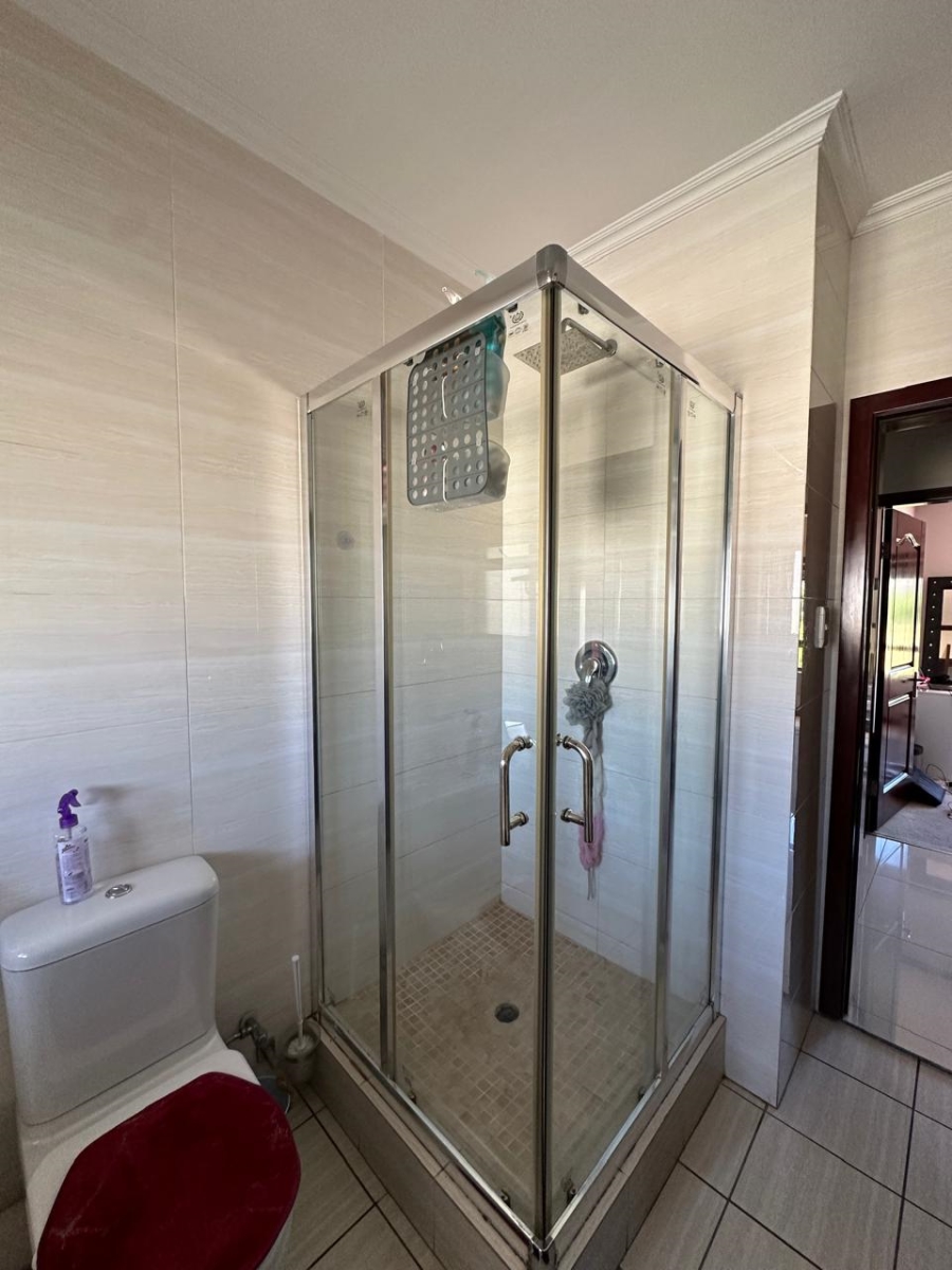 2 Bedroom Property for Sale in Carlswald Gauteng