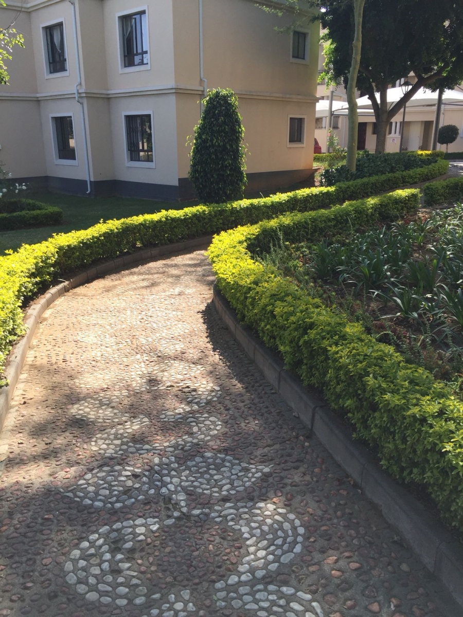 2 Bedroom Property for Sale in Carlswald Gauteng