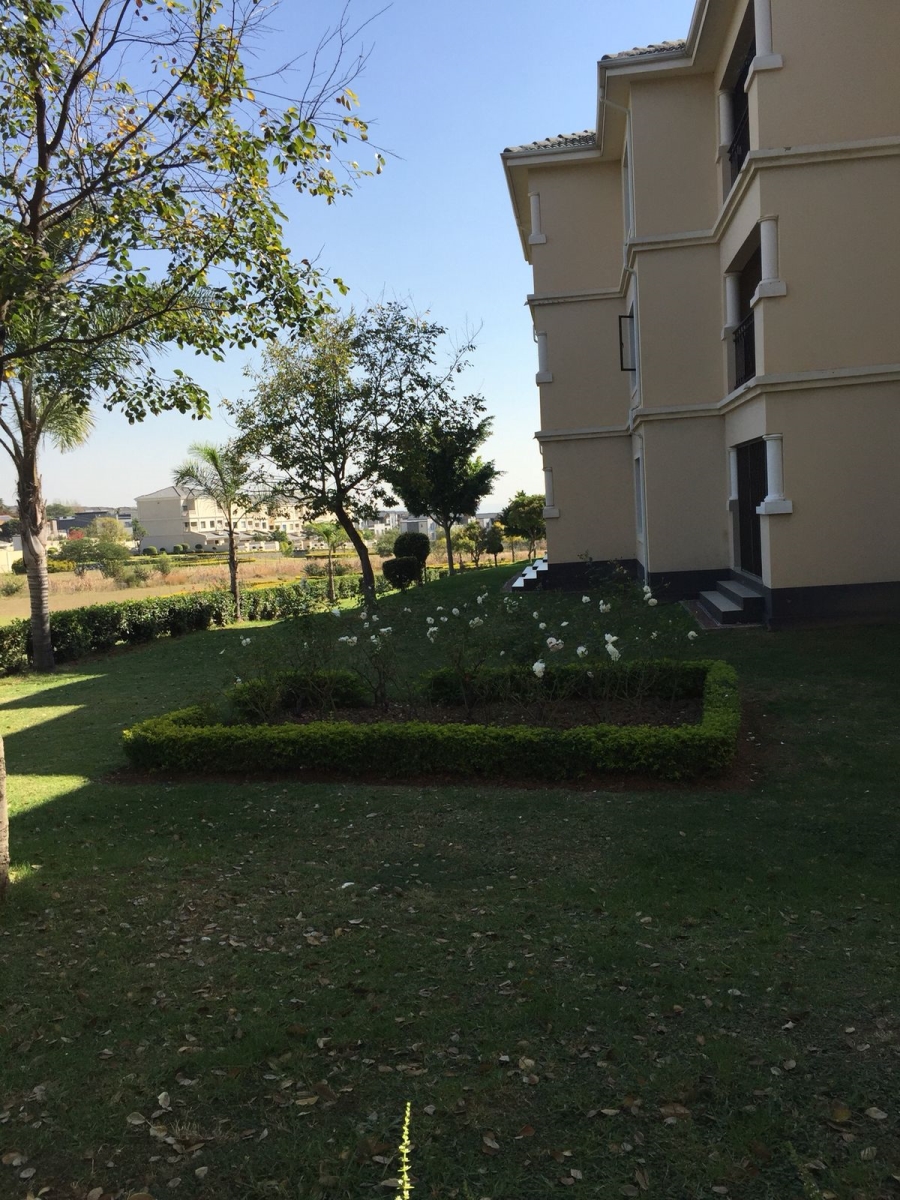 2 Bedroom Property for Sale in Carlswald Gauteng