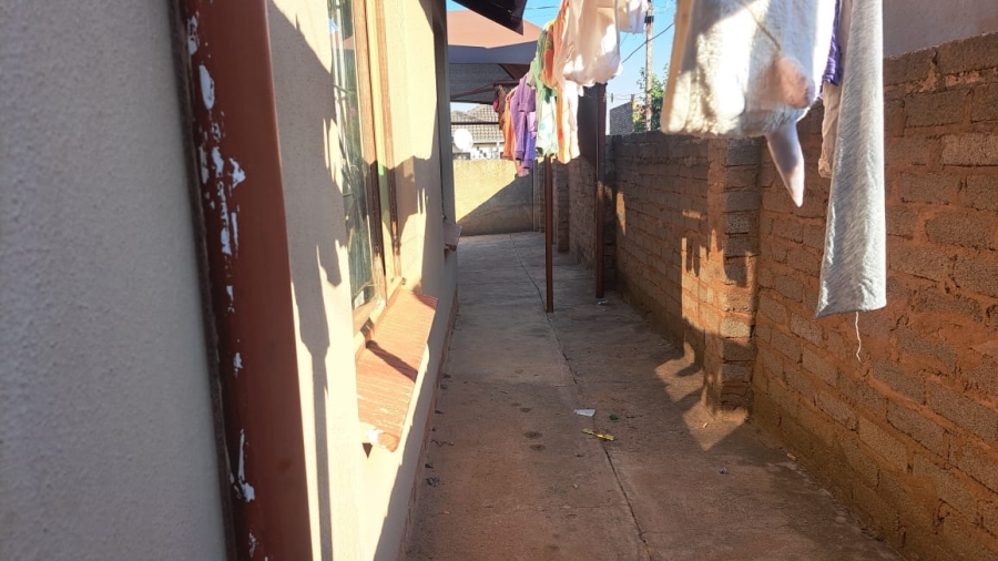 3 Bedroom Property for Sale in Soshanguve UU Gauteng