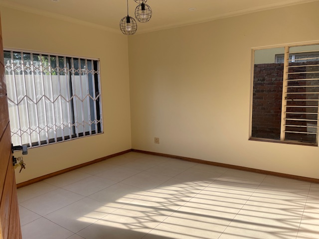5 Bedroom Property for Sale in Bedfordview Gauteng