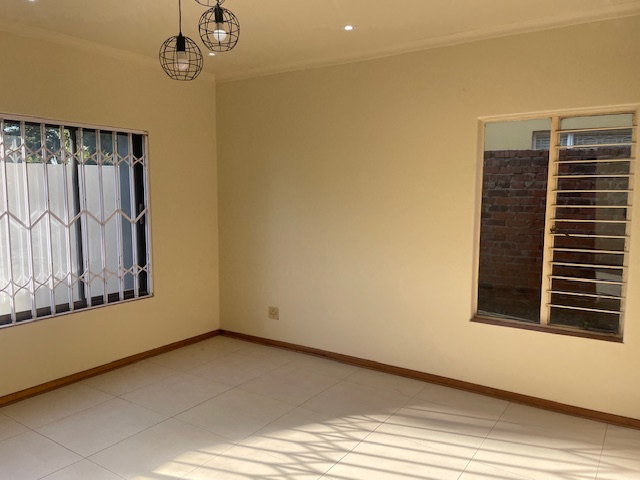 5 Bedroom Property for Sale in Bedfordview Gauteng