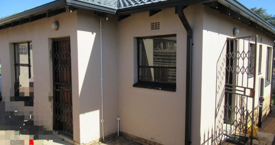3 Bedroom Property for Sale in Mindalore Gauteng