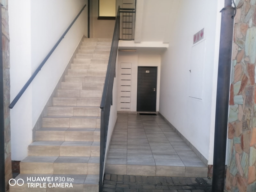 To Let 3 Bedroom Property for Rent in Willow Park Manor Gauteng