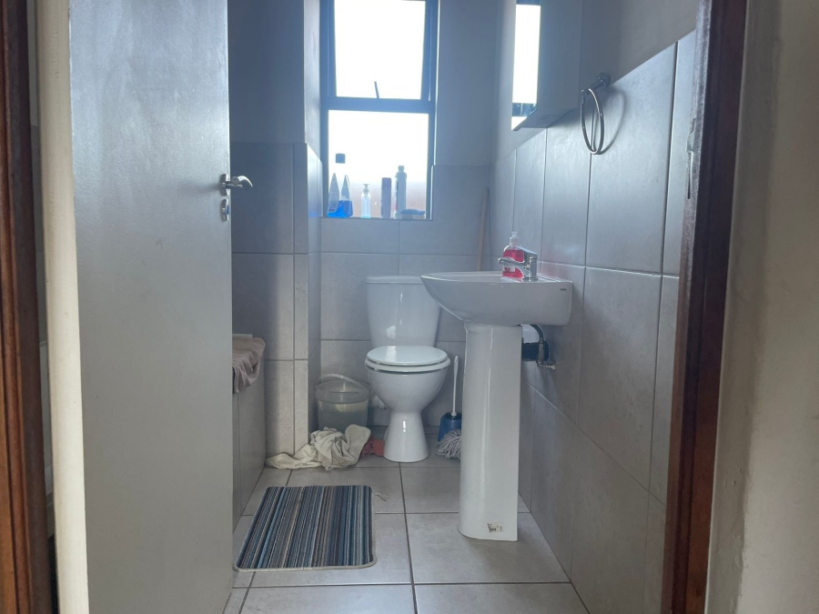 2 Bedroom Property for Sale in Protea Glen Gauteng