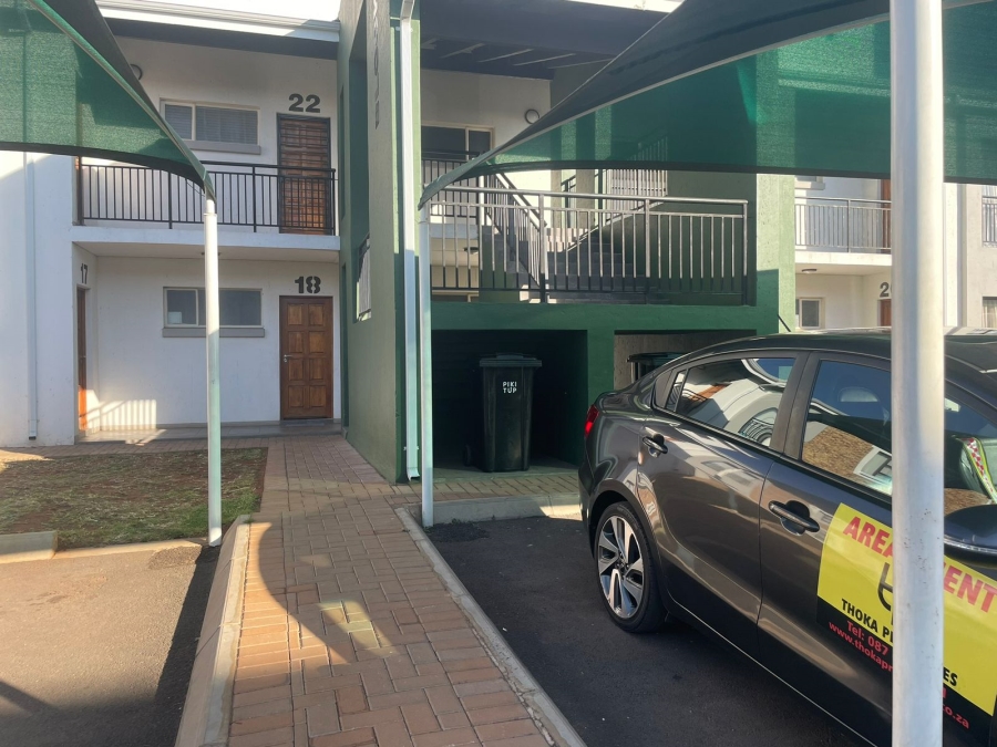 2 Bedroom Property for Sale in Protea Glen Gauteng