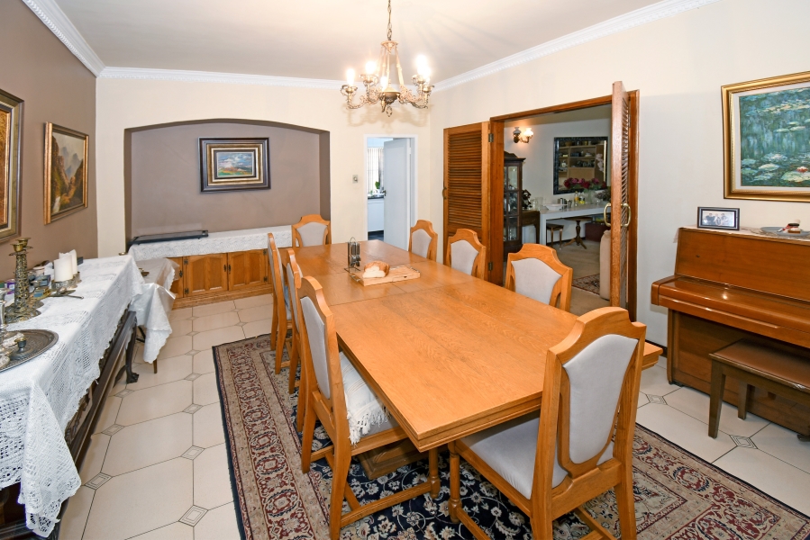4 Bedroom Property for Sale in Glenhazel Gauteng