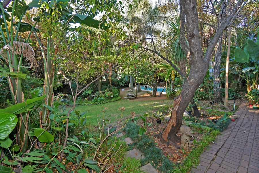 4 Bedroom Property for Sale in Glenhazel Gauteng