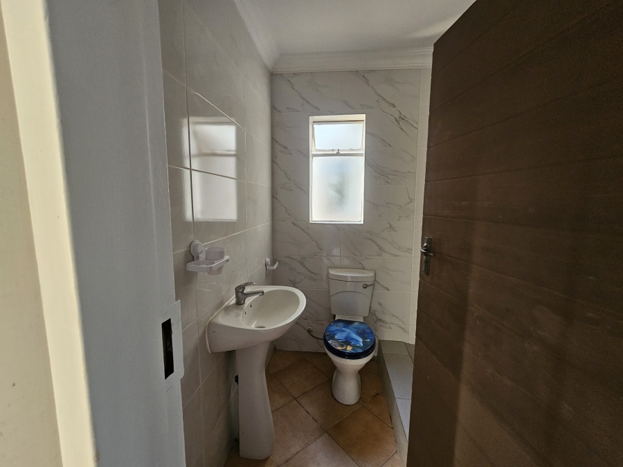 3 Bedroom Property for Sale in Glen Marais Gauteng