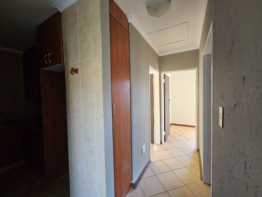 3 Bedroom Property for Sale in Glen Marais Gauteng