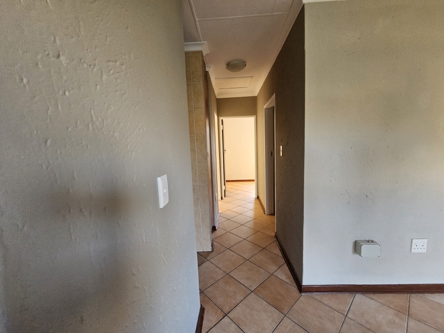 3 Bedroom Property for Sale in Glen Marais Gauteng