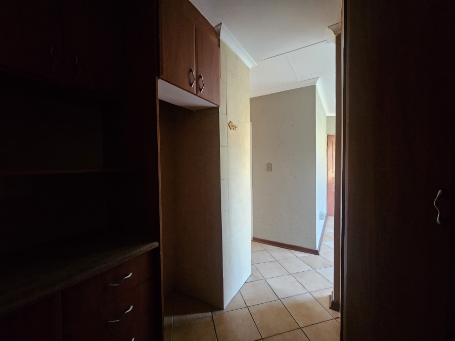 3 Bedroom Property for Sale in Glen Marais Gauteng