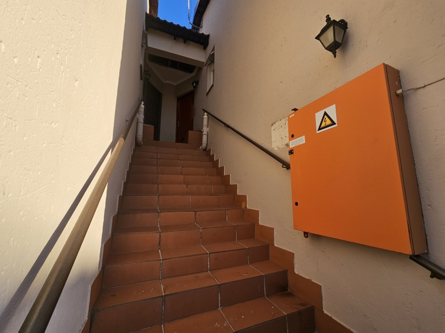 3 Bedroom Property for Sale in Glen Marais Gauteng