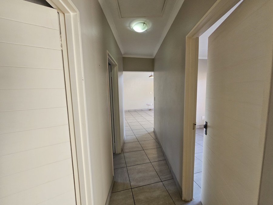 3 Bedroom Property for Sale in Glen Marais Gauteng