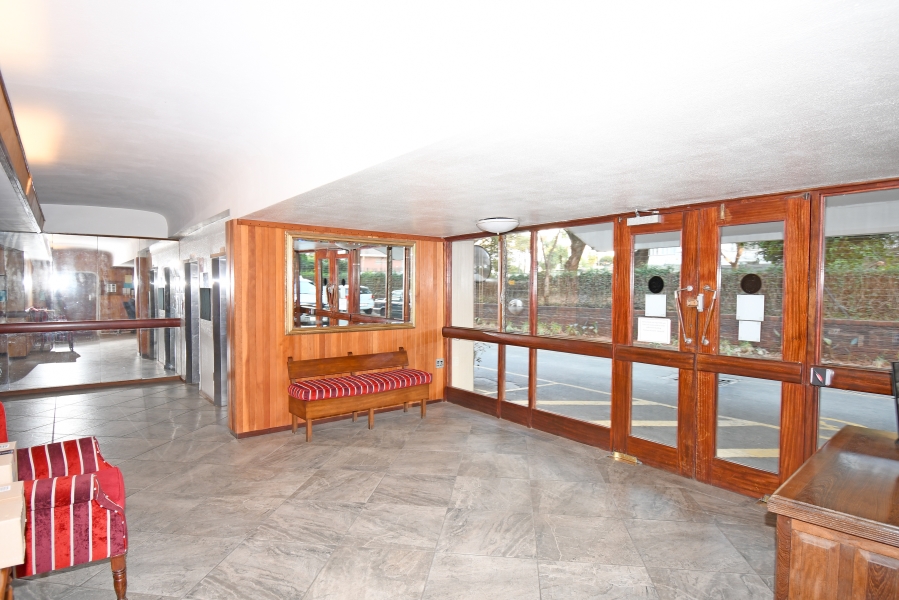 2 Bedroom Property for Sale in Killarney Gauteng