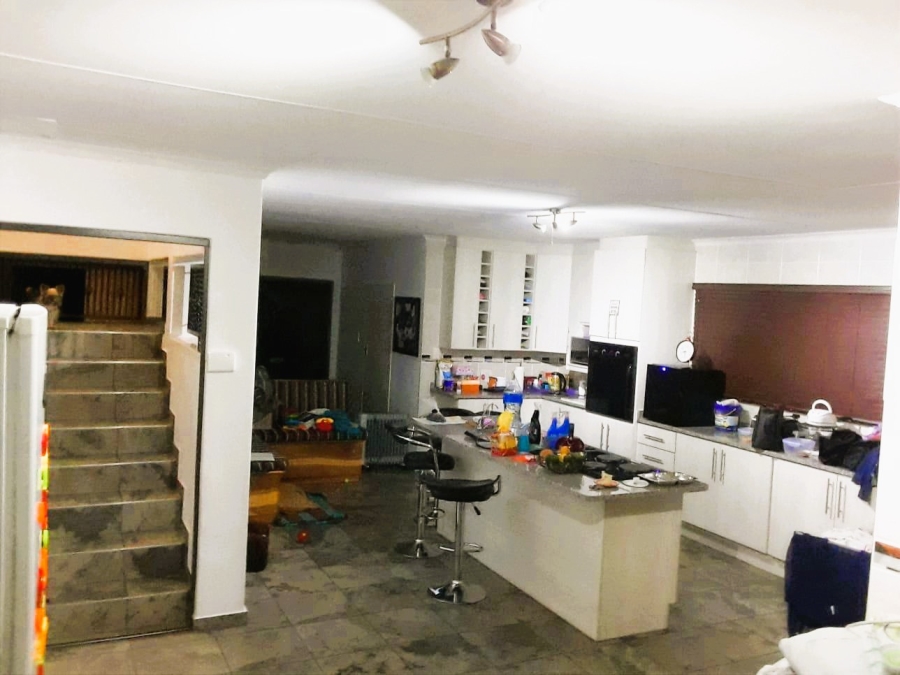 3 Bedroom Property for Sale in Mantevrede Gauteng