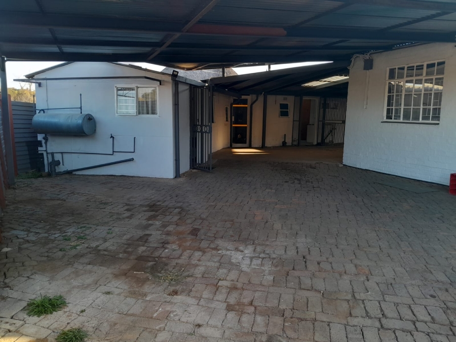 2 Bedroom Property for Sale in Danville Gauteng