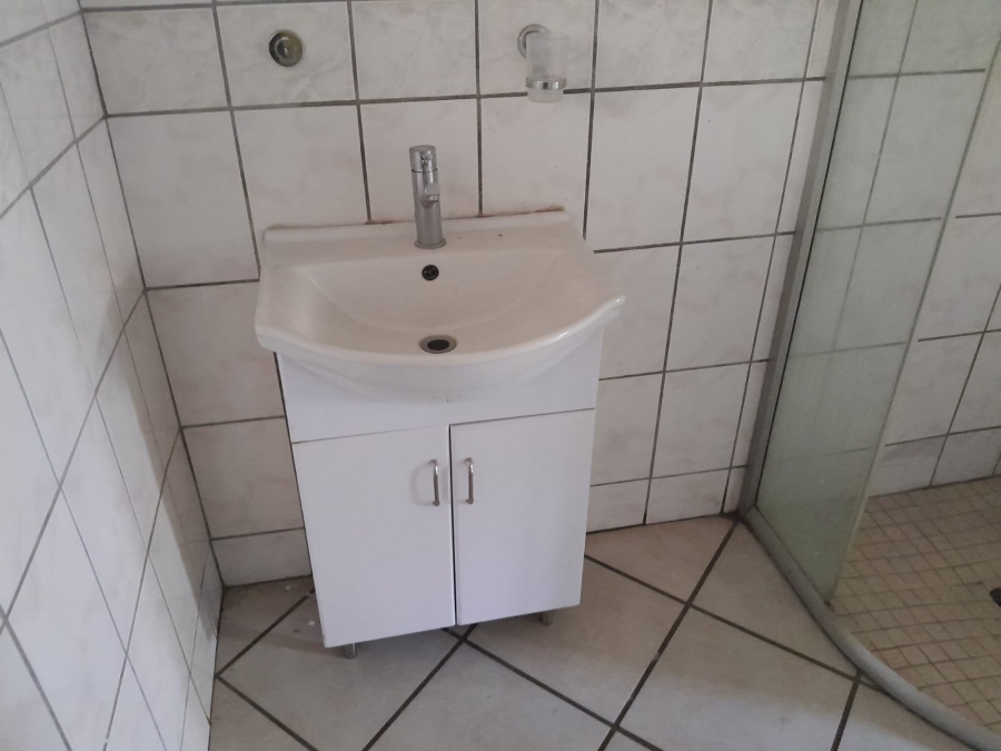 2 Bedroom Property for Sale in Danville Gauteng