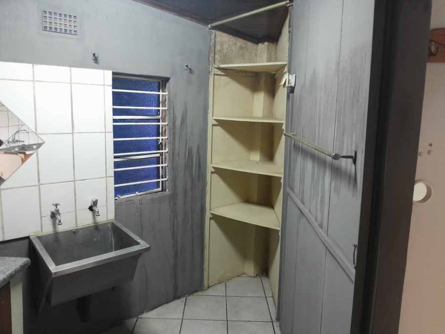 2 Bedroom Property for Sale in Danville Gauteng