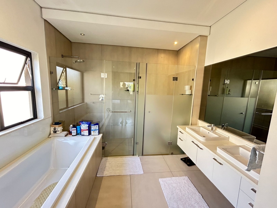 2 Bedroom Property for Sale in Westcliff Gauteng