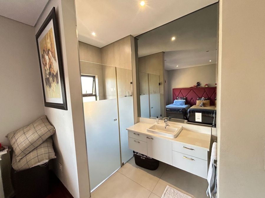 2 Bedroom Property for Sale in Westcliff Gauteng