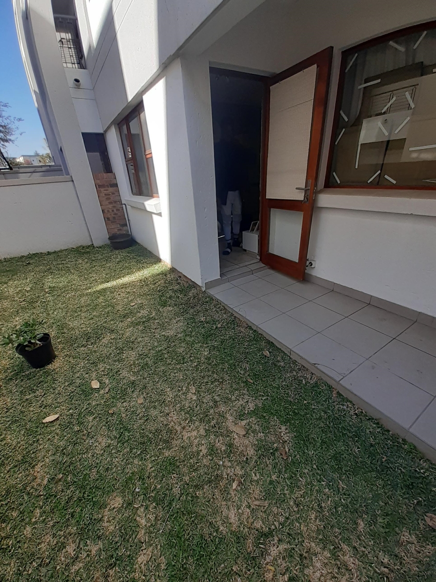 2 Bedroom Property for Sale in Ferndale Gauteng