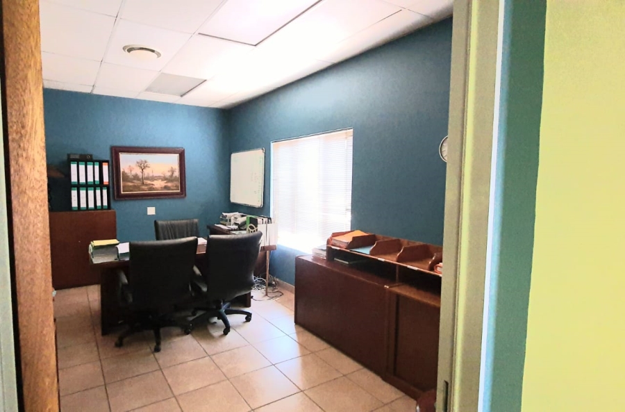 To Let commercial Property for Rent in Clubview Gauteng
