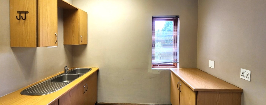 To Let commercial Property for Rent in Clubview Gauteng