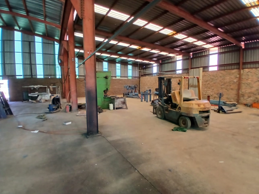 Commercial Property for Sale in Valley Settlements A H Gauteng
