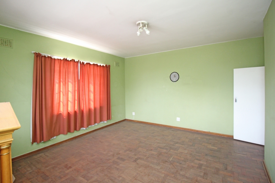 16 Bedroom Property for Sale in Observatory Gauteng