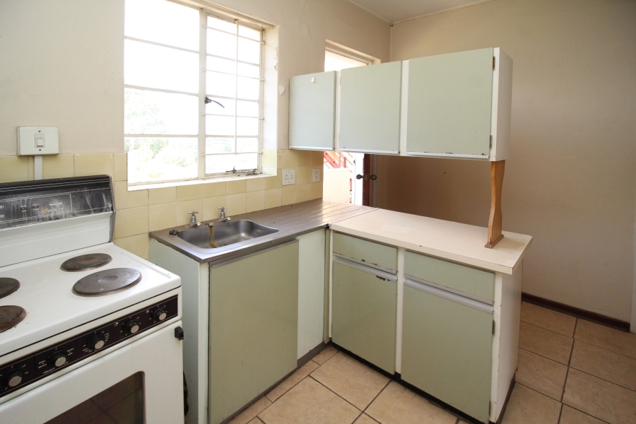 16 Bedroom Property for Sale in Observatory Gauteng