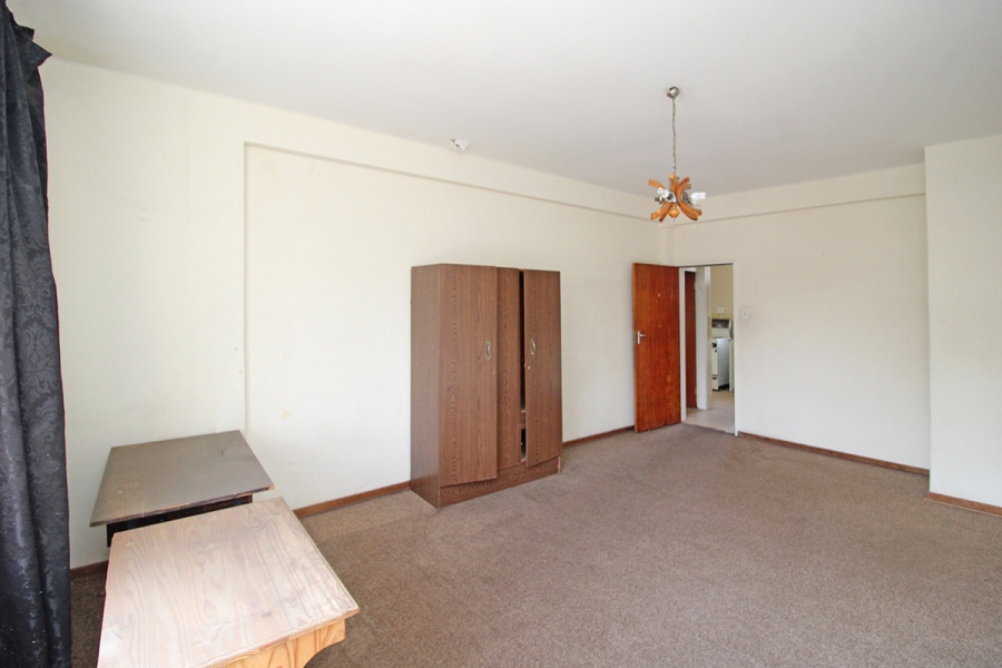 16 Bedroom Property for Sale in Observatory Gauteng