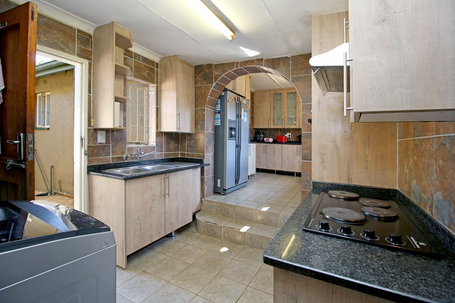 4 Bedroom Property for Sale in Witpoortjie Gauteng