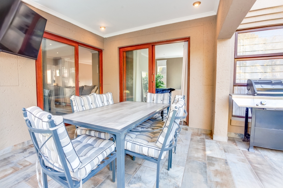 3 Bedroom Property for Sale in Lonehill Gauteng