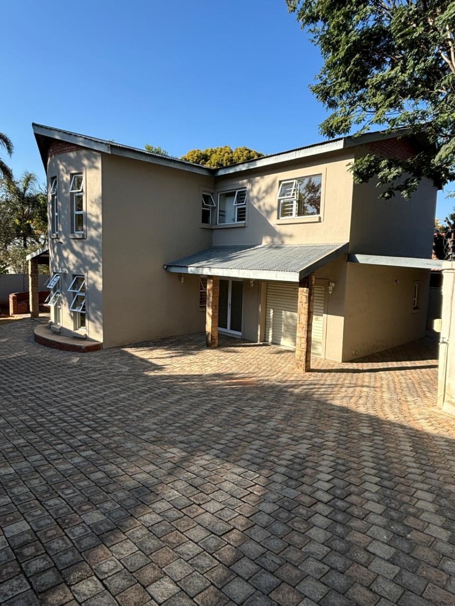 To Let 4 Bedroom Property for Rent in Menlo Park Gauteng