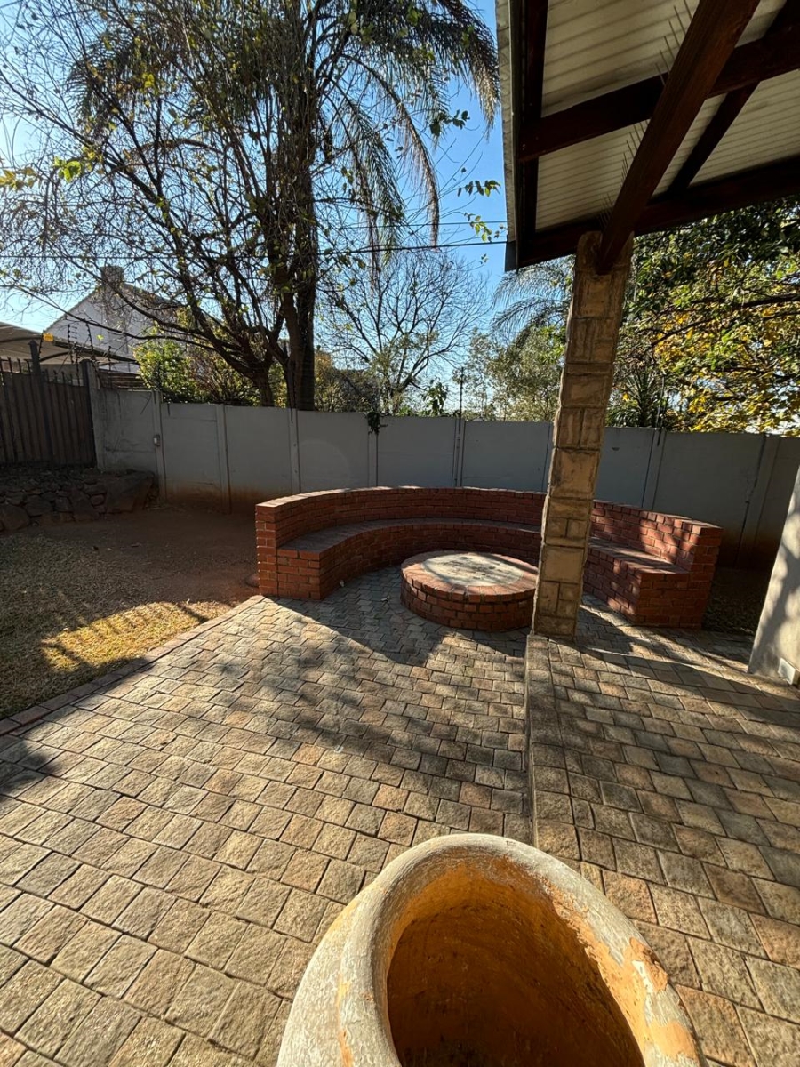 To Let 4 Bedroom Property for Rent in Menlo Park Gauteng