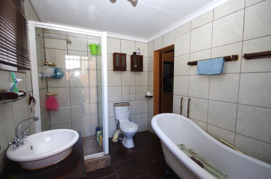 3 Bedroom Property for Sale in Geduld Ext 1 Gauteng