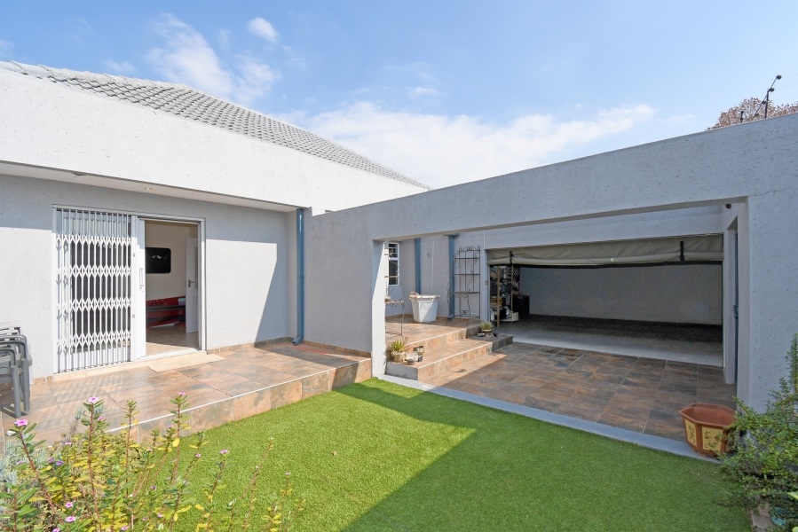 3 Bedroom Property for Sale in Norwood Gauteng