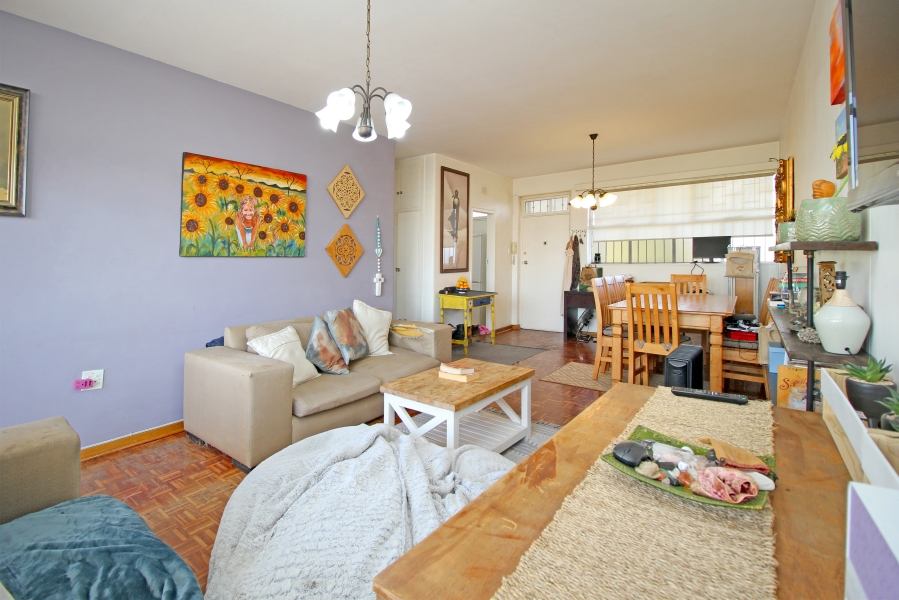 1 Bedroom Property for Sale in Illovo Gauteng