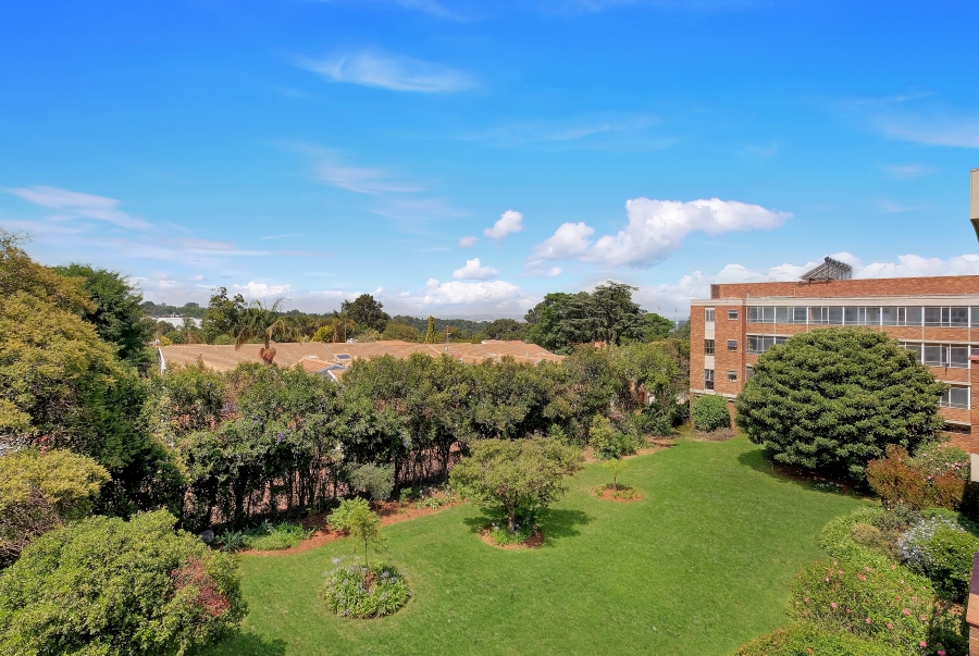 1 Bedroom Property for Sale in Illovo Gauteng