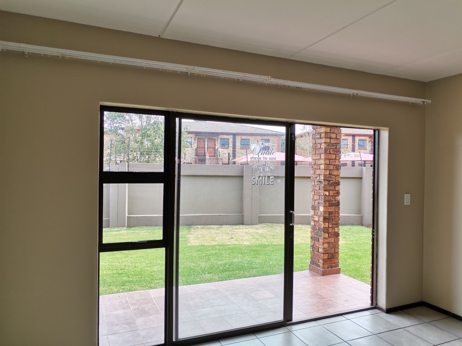 3 Bedroom Property for Sale in Sonneveld Gauteng