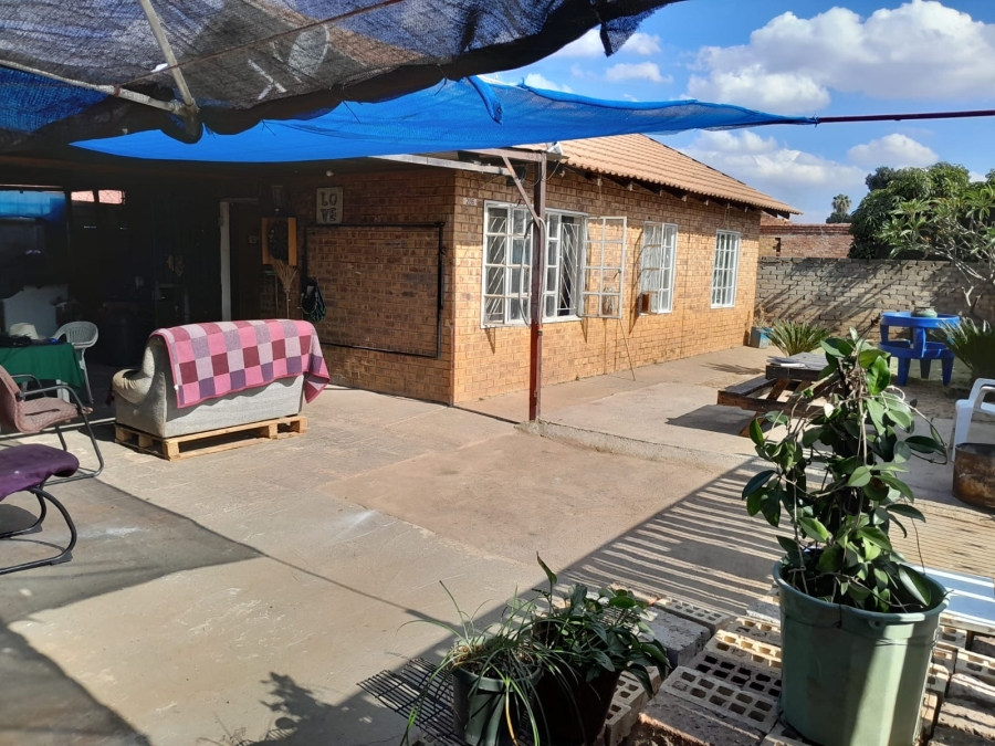 3 Bedroom Property for Sale in Elandspoort Gauteng