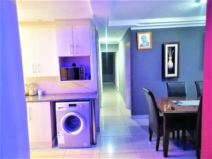 3 Bedroom Property for Sale in Crystal Park Gauteng