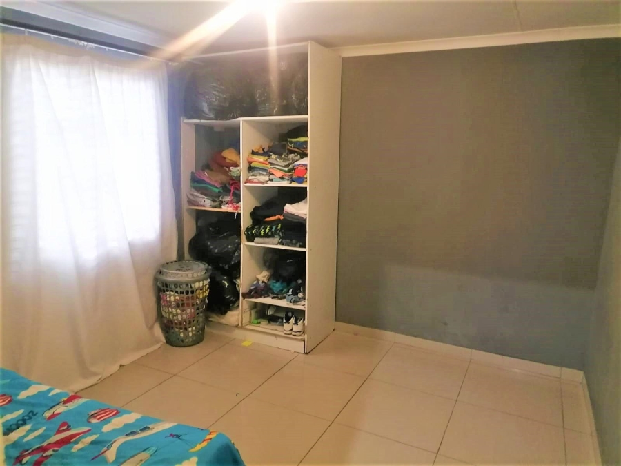 3 Bedroom Property for Sale in Crystal Park Gauteng