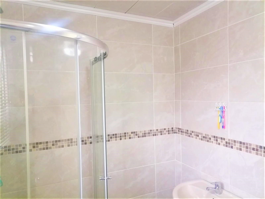3 Bedroom Property for Sale in Crystal Park Gauteng